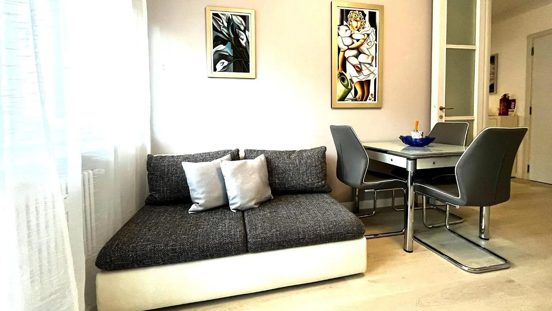 Host Flora Sanremo Apartment 0*,